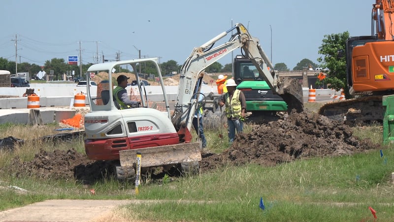 The Big 6 crews will be working this weekend to install drainage pipes under the roads.