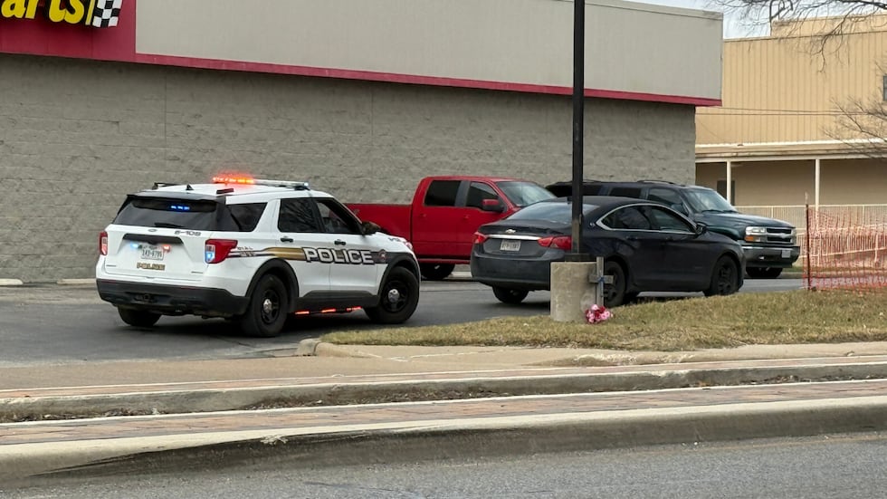 Quinterrious Taylor, de 21 años, fue puesto bajo custodia tras un incidente en la avenida...