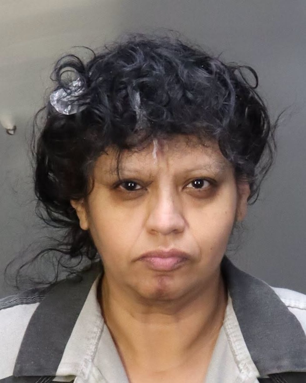 Diona Luna fue detenida el domingo, 16 de agosto de 2026 y está acusada de agresión agravada...