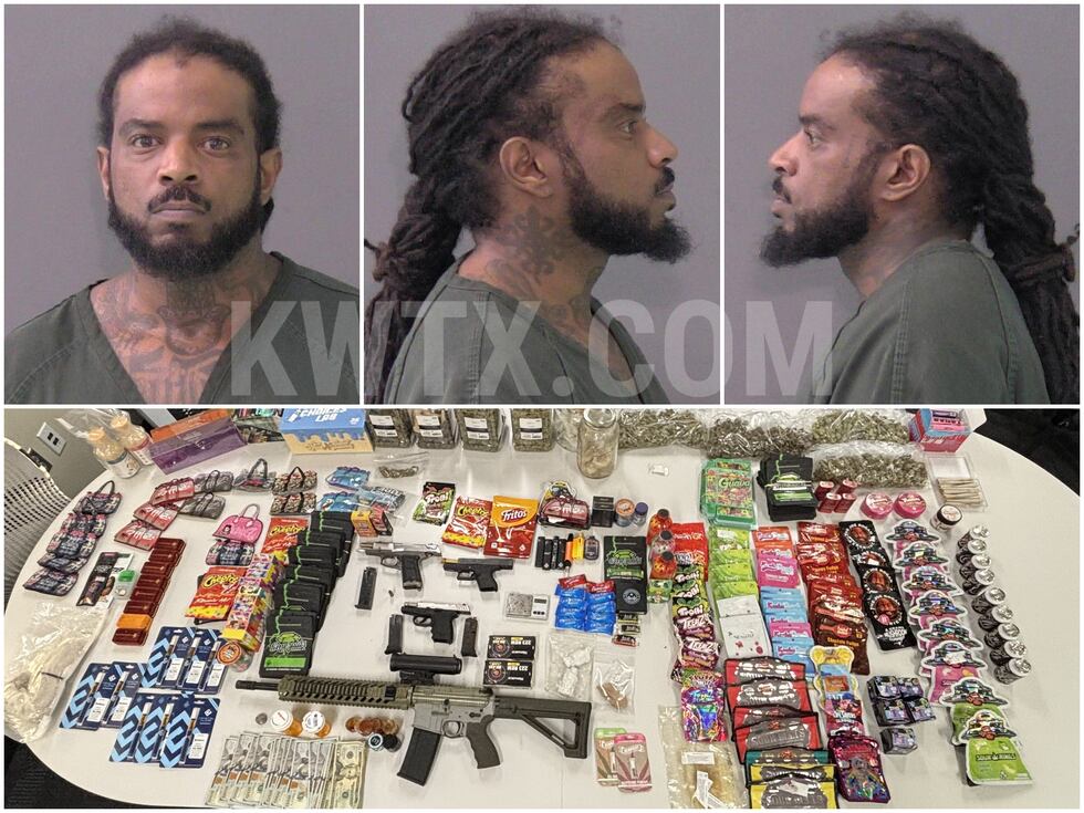 Hays de 44 años, fue ingresado a la cárcel del Condado de Bell bajo cargos de posesión de...