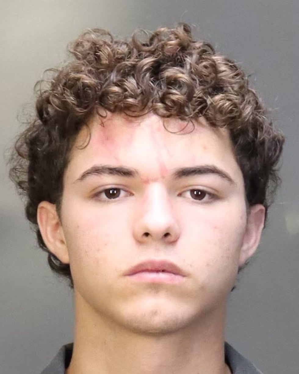 Cash Lee Stebner, de 18 años, fue detenido el 13 de agosto bajo un cargo de homicidio...