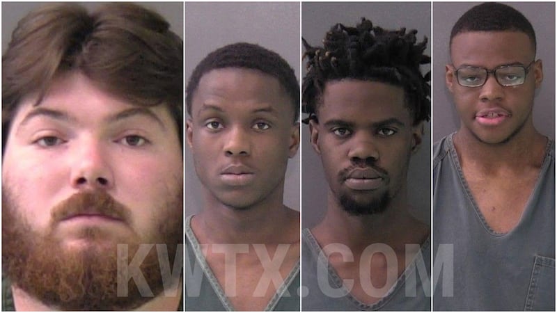 IZQUIERDA A DERECHA: Colton Carter, Donivan Bynum, Davier Green and Manyiah Moor
