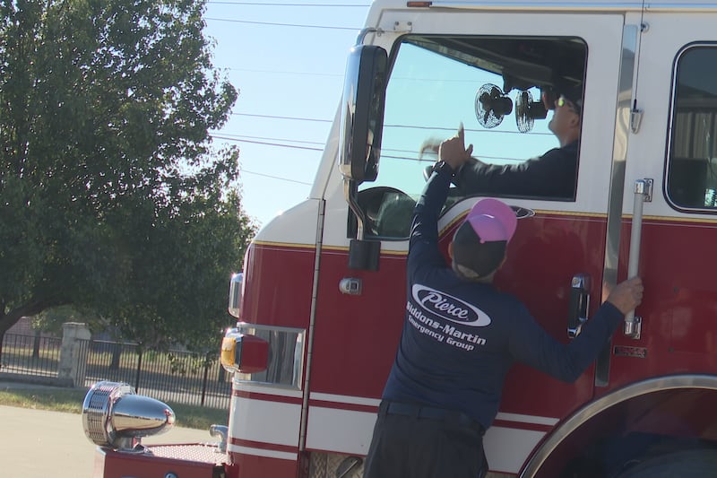 Firefighters train in Killeen to support two firefighters with cancer