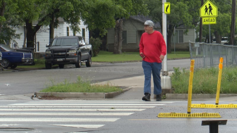 Waco resident raises crosswalk safety concerns, says drivers routinely ignore pedestrian...