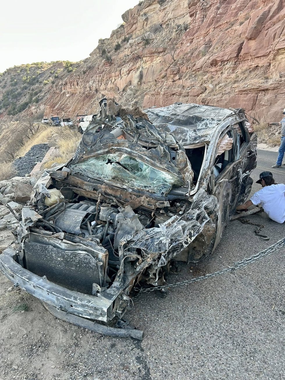 Vehículo encontrado en el cañón Palo Duro tras un accidente nocturno en la carretera Park Road 5.