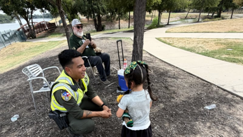 A Central Texas dad is searching for the uniformed officer who took the time to file a...