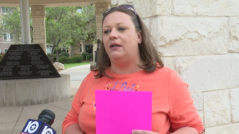 Julia Wilson, Fort Hood massacre survivor