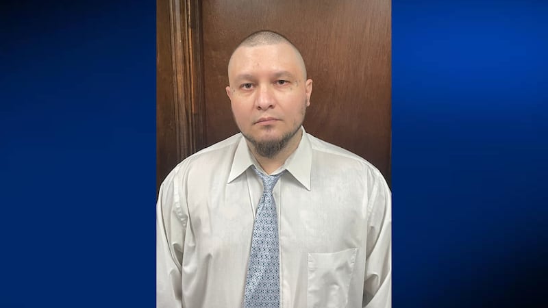 Murder trial underway for Mount Carmel man charged in 2023 shooting death of Lacy Lakeview man