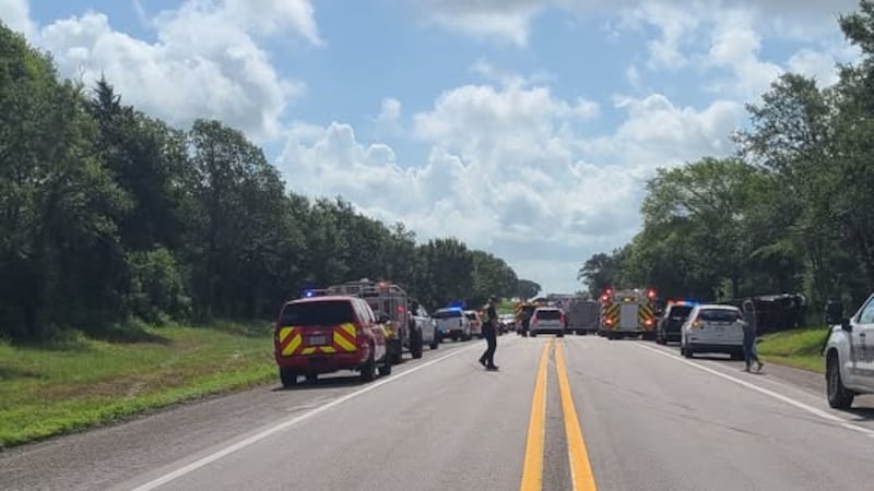 Overturned Prison Bus Closes Highway Near Groesbeck