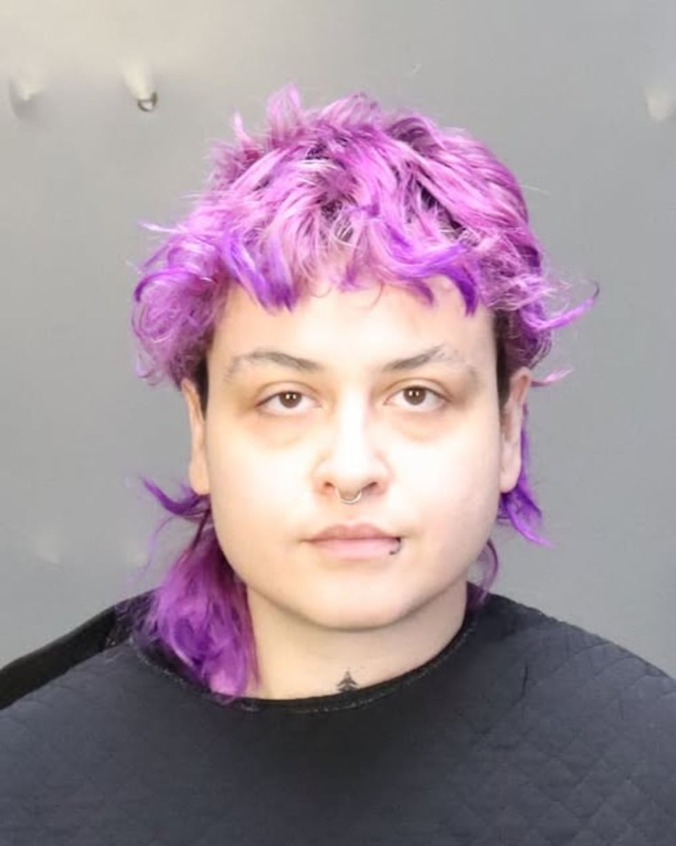 Mia Elizabeth Flores