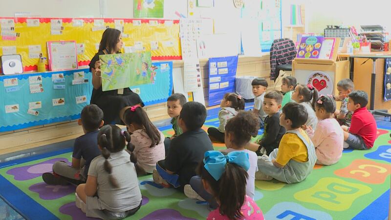 Distrito escolar de Waco continua avanzando sus programas bilingues