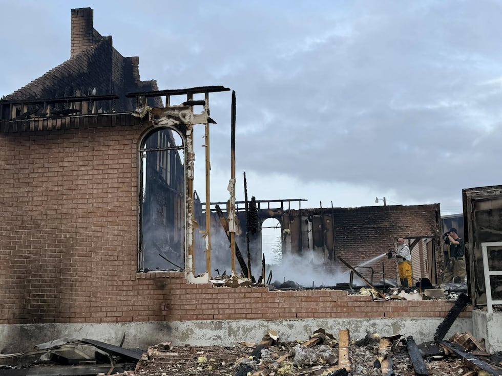 La comunidad de Whitney promete celebrar Pascua después de que un incendio destruyera la...