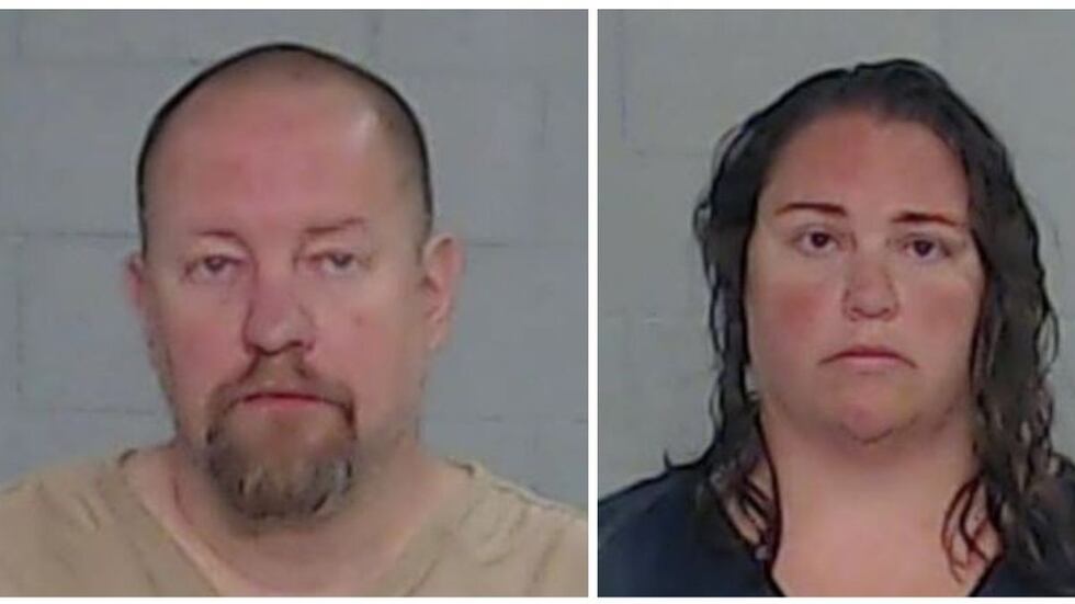 Daniel Schwarz, 44, y Ashley Schwarz, 34