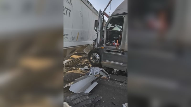 Hearne 18 wheeler vs train crash