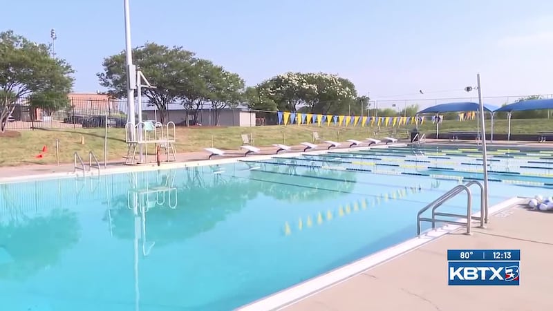 City of Bryan hiring lifeguards, swim instructors and summer camp staff