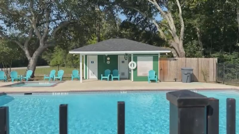 Person Found Dead at Copperfield Community Pool in Bryan