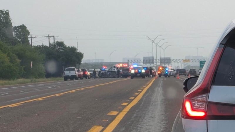 College Station Police investigating major accident on Raymond Stotzer Parkway