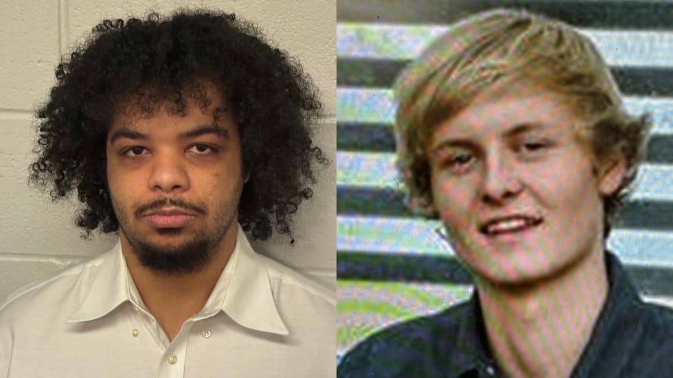 Brendon Le Osha Riggs (izquierda), víctima Kaden Quinn Hitchcock (derecha)