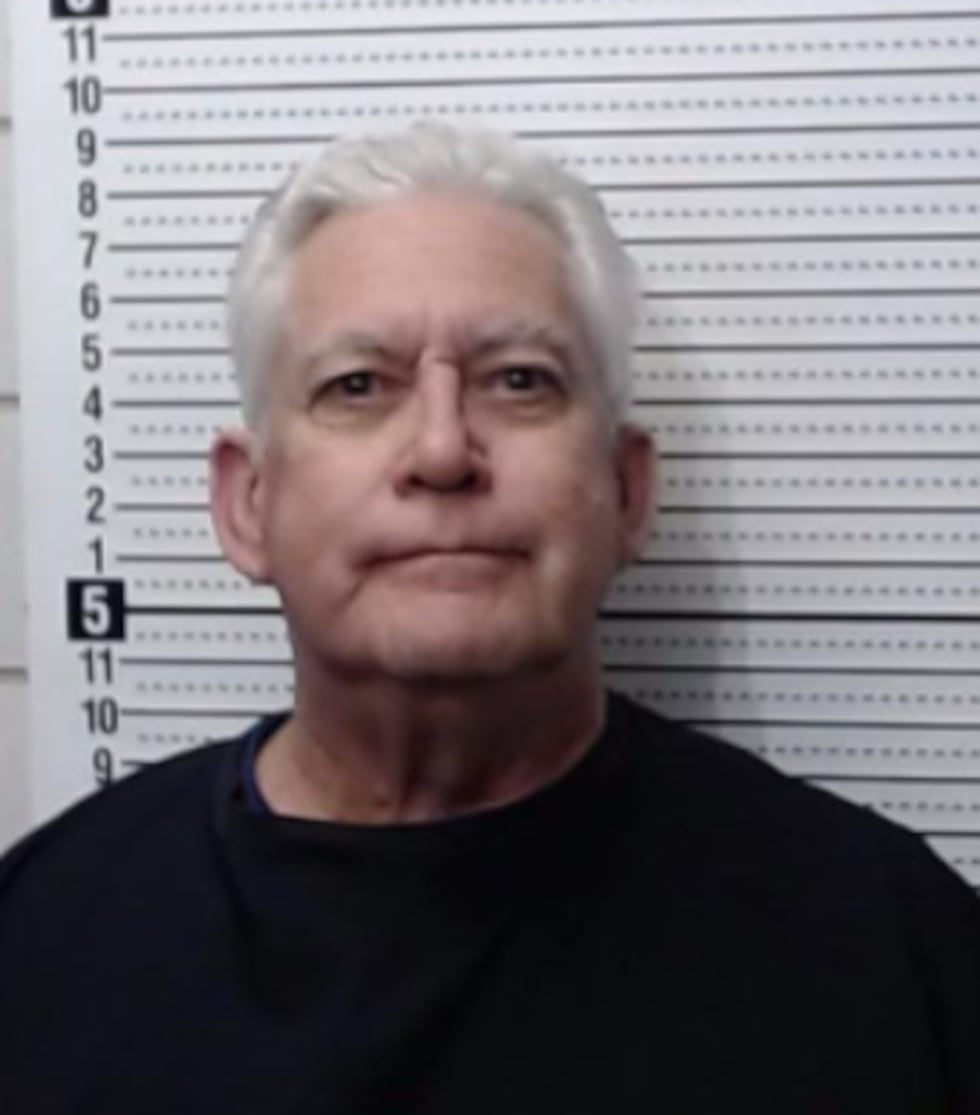 Dueño de Ocean Quest Pools irá a juicio tras denuncias de clientes que dicen haber pagado...