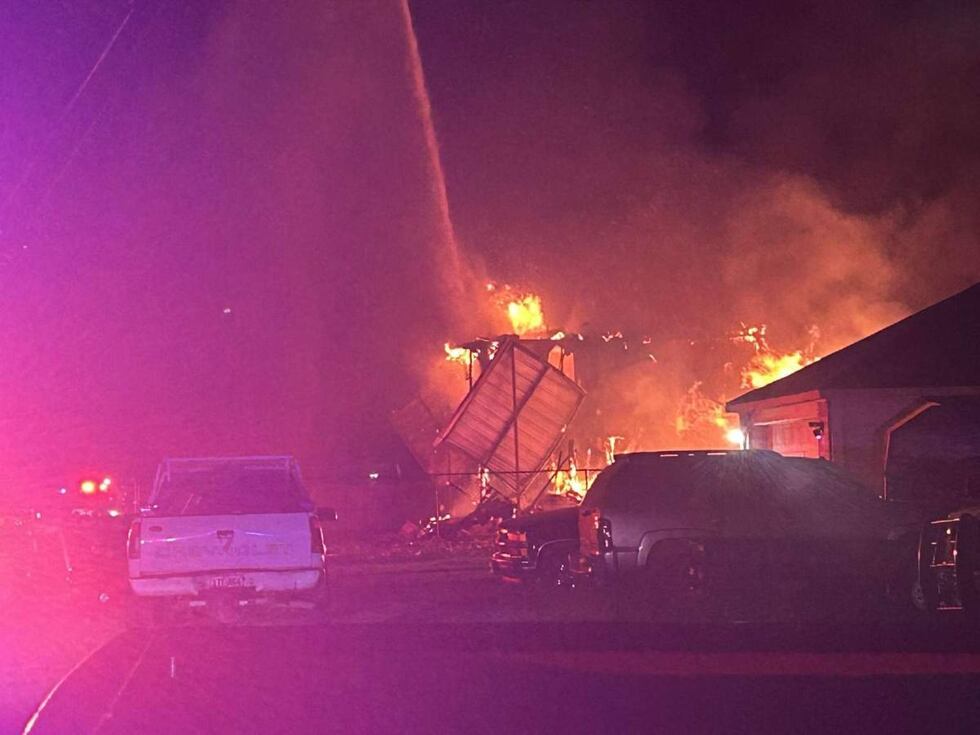 Incendio de apartamentos en Lacy Lakeview