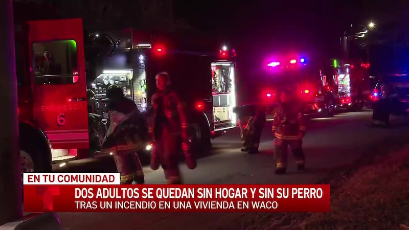Un incendio de vivienda en Waco desplaza a dos adultos y deja a un perro muerto