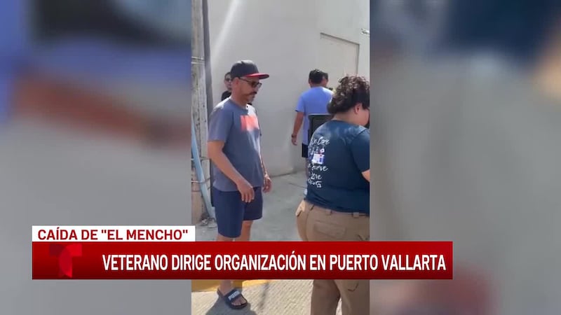 Un veterano de Fort Hood, que vive en Puerto Vallarta, ayuda a la comunidad después de la...