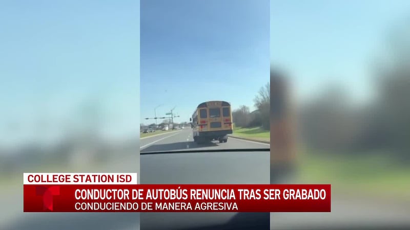 Un conductor de autobús de College Station ISD renuncia después de que en un video se le viera...