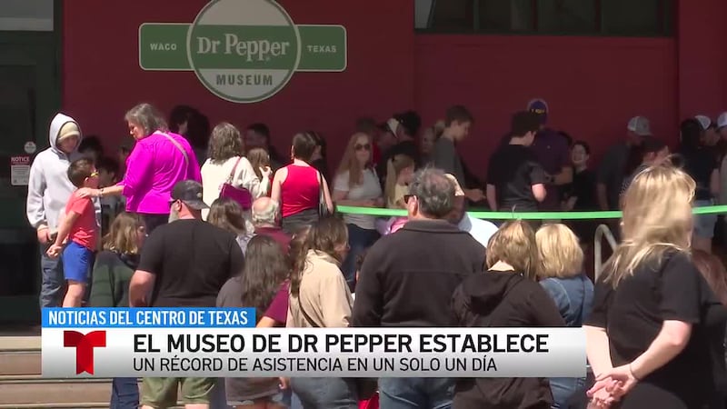 El Museo Dr Pepper bate el récord de visitantes en un solo día durante la afluencia de las...
