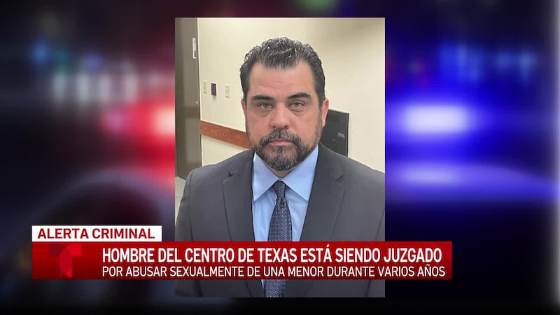 Una mujer declara que un hombre del centro de Texas abusó sexualmente de ella durante años,...