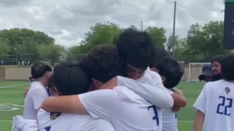 La Vega se proclama campeón estatal de fútbol masculino tras derrotar a Lake Dallas
