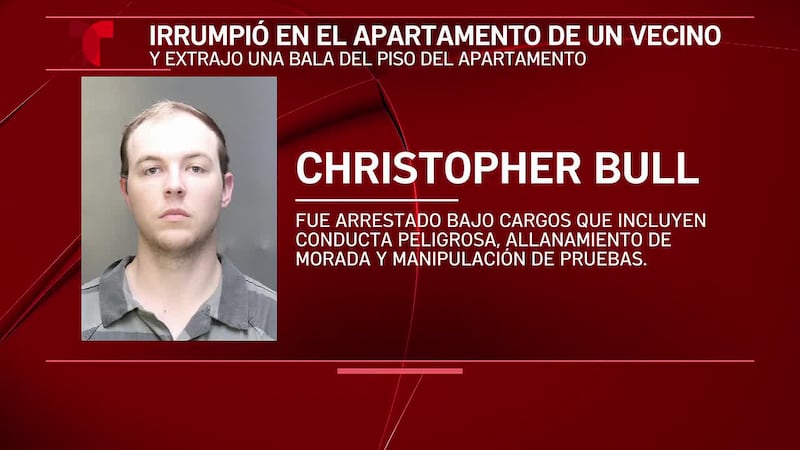 Hombre es arrestado tras irrumpir en un apartamento y extraer una bala tras un presunto...