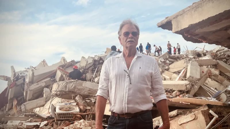 Pastor de Waco viaja a Venezuela tras devastadores terremotos