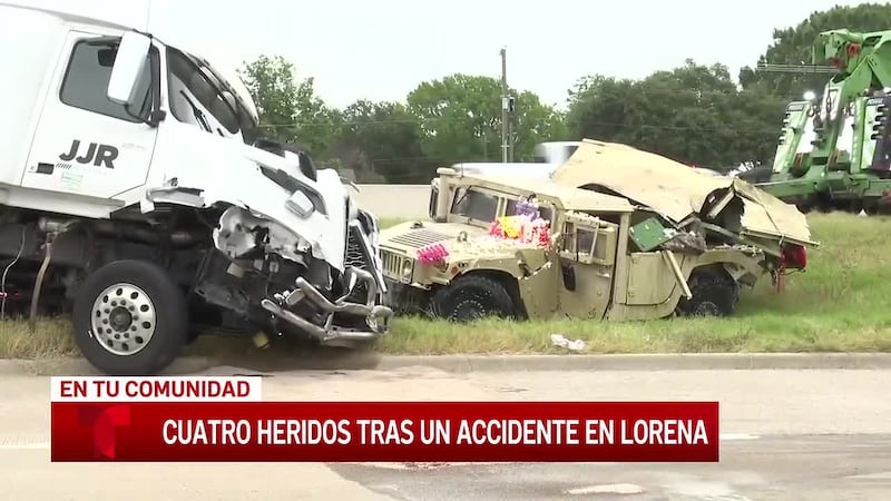 Cuatro heridos en un accidente involucrando a un Humvee militar y camión de 18 ruedas en la...