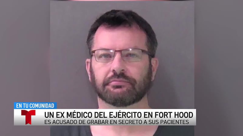 Ginecólogo-obstetra de Fort Hood es remitido a juicio militar por 9 cargos que involucran más...