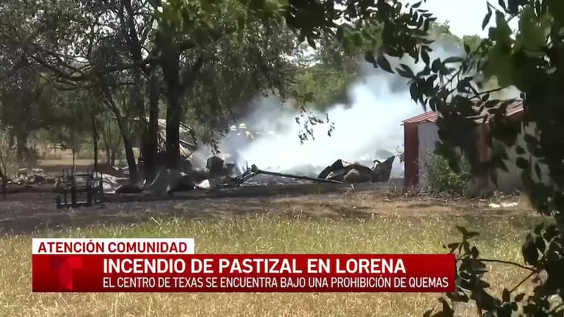 Incendio de pastizales de dos acres destruye estructura metálica en Bruceville