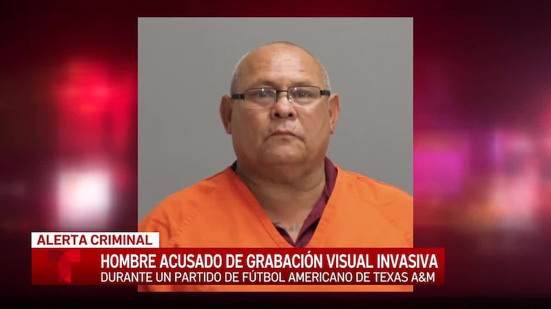 Hombre es detenido en el partido de fútbol americano después de que la policía lo captara...