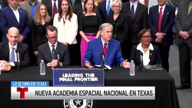 Designan a dos profesores de Texas A&M para ayudar a traer la Academia Espacial de EE. UU. a...