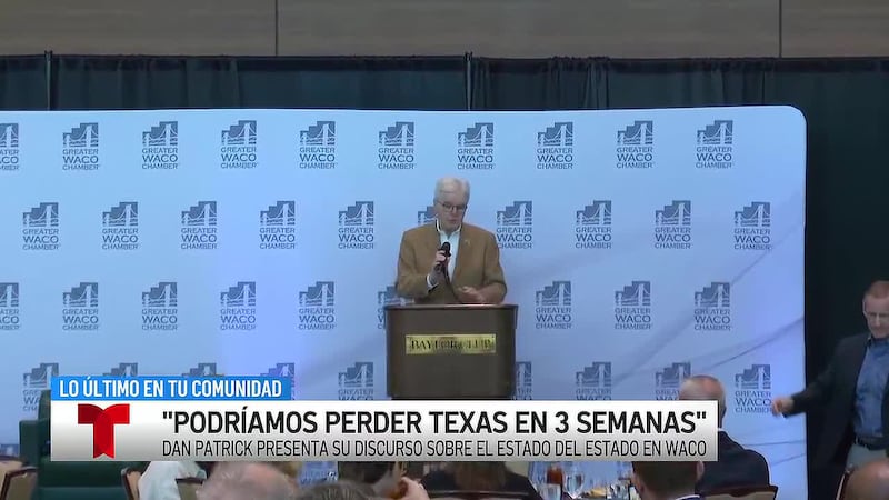 El vicegobernador Dan Patrick visita Waco, habla sobre los costos y la elección de noviembre